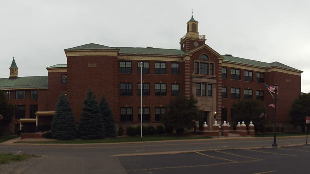 Ishpeming School District Ranked As A best High School 