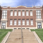 Jefferson City School District Polling Students Parents On Graduation